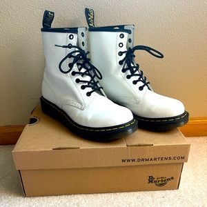 Women’s Dr. Martens 1460 8-Eye Boot